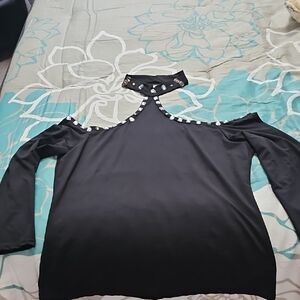 Elegant Black Cold Shoulder Top